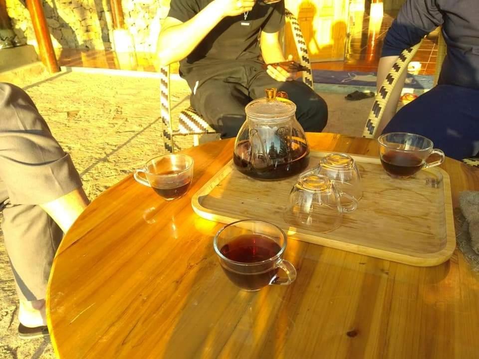 Long Co Tran - Homestay&Tea Ceremony Loung Co Exteriör bild