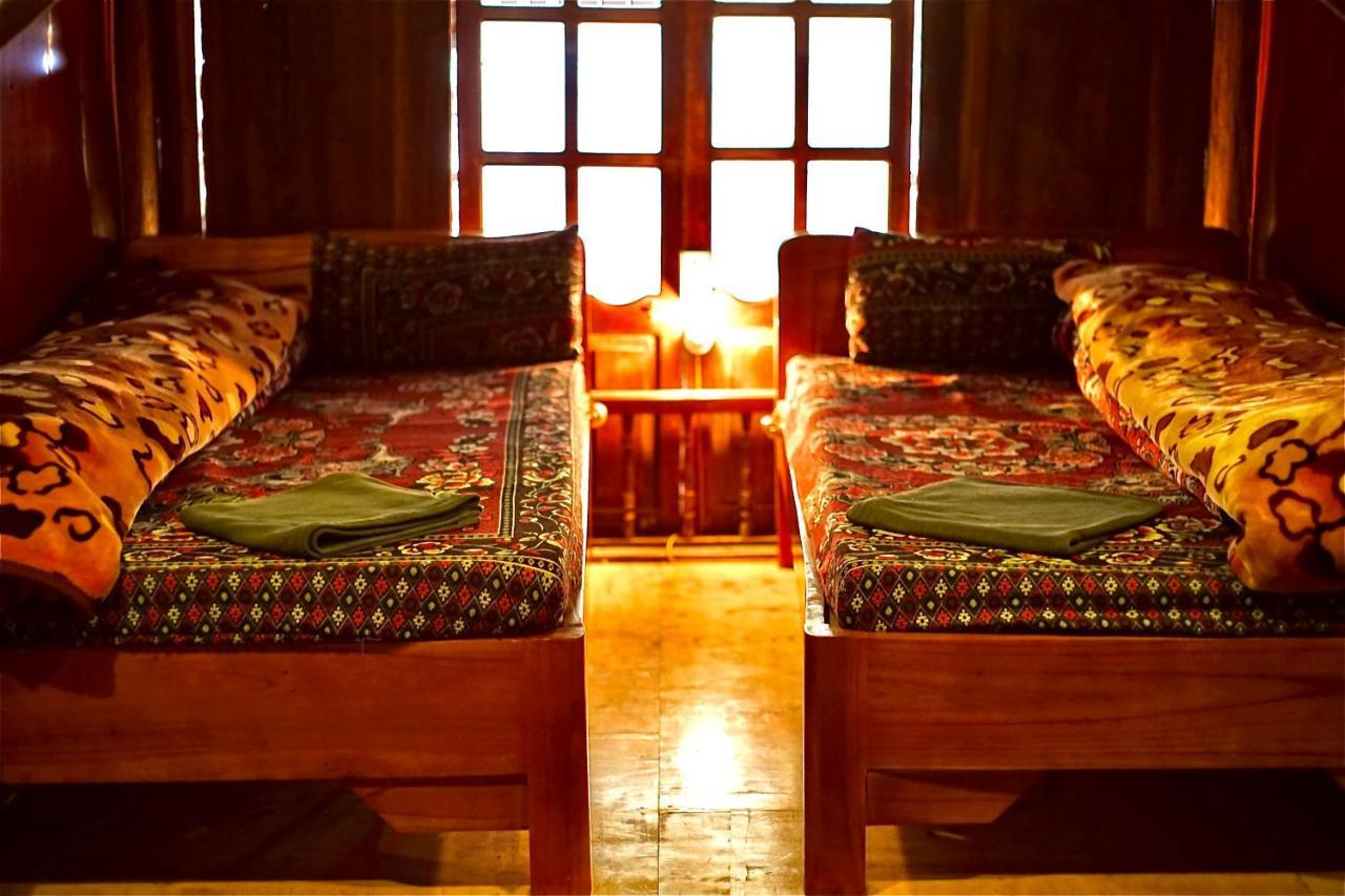 Long Co Tran - Homestay&Tea Ceremony Loung Co Exteriör bild