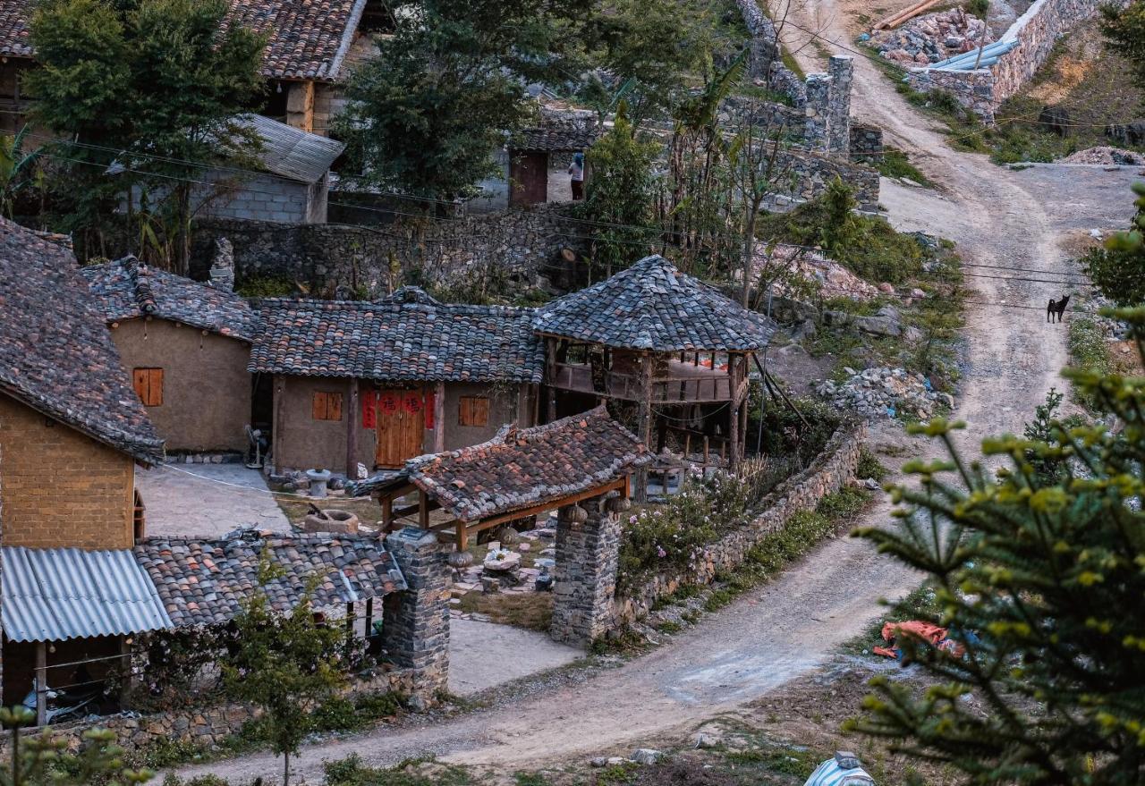 Long Co Tran - Homestay&Tea Ceremony Loung Co Exteriör bild