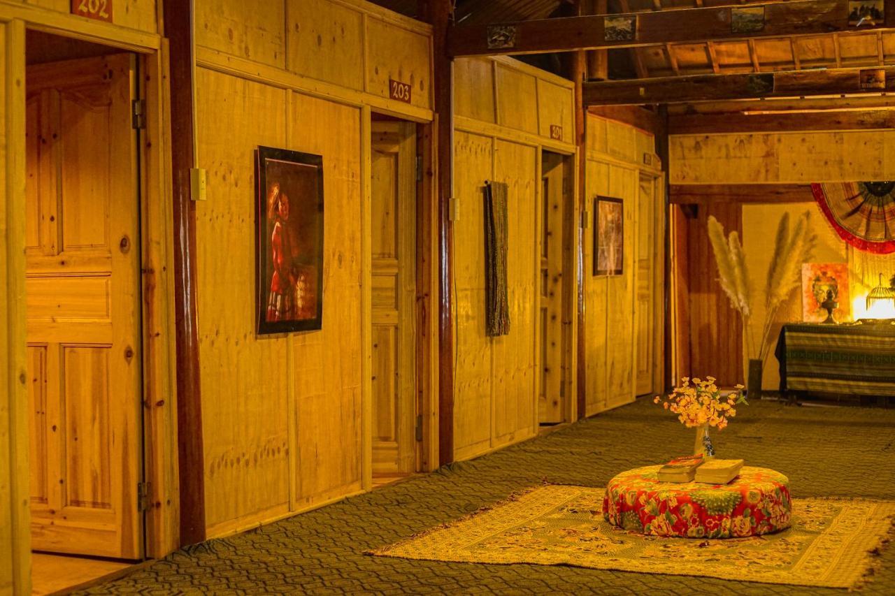 Long Co Tran - Homestay&Tea Ceremony Loung Co Exteriör bild