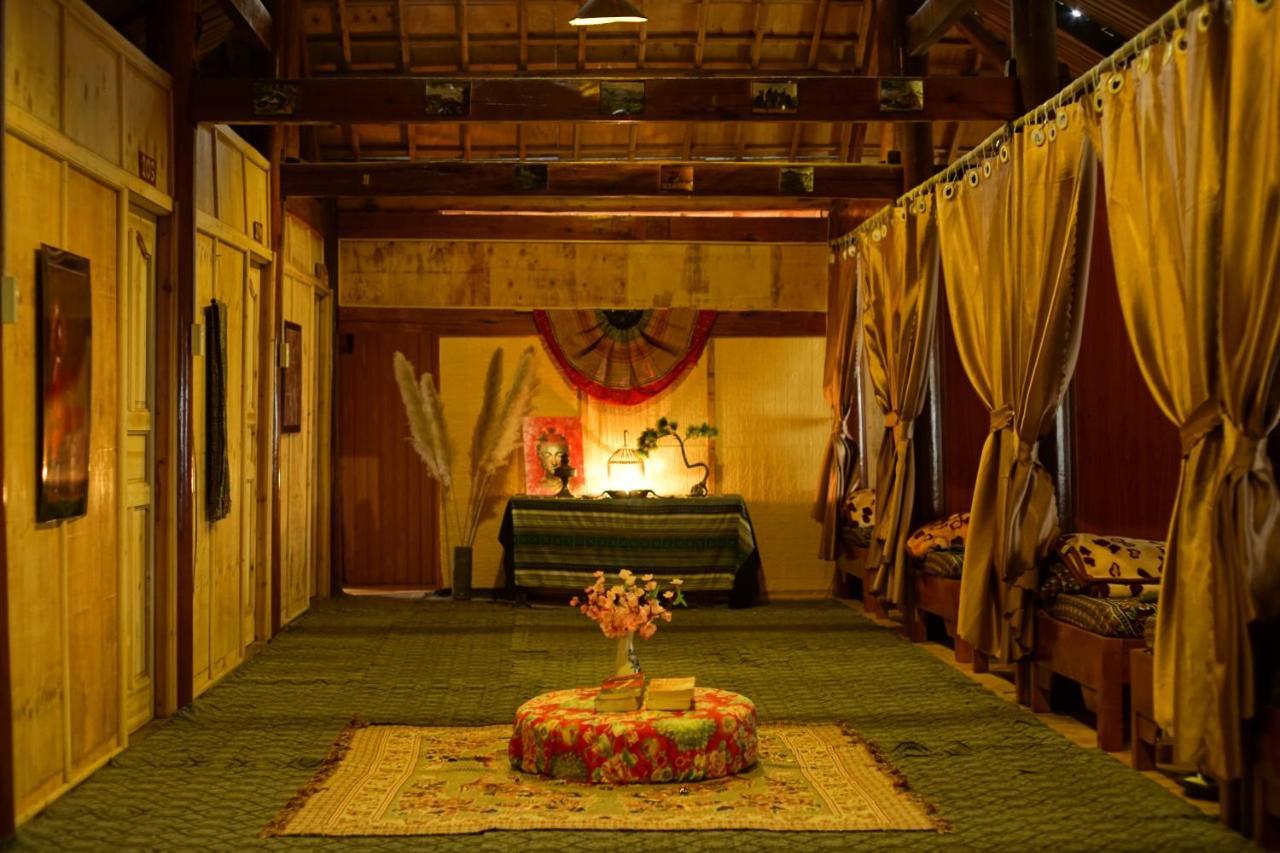 Long Co Tran - Homestay&Tea Ceremony Loung Co Exteriör bild